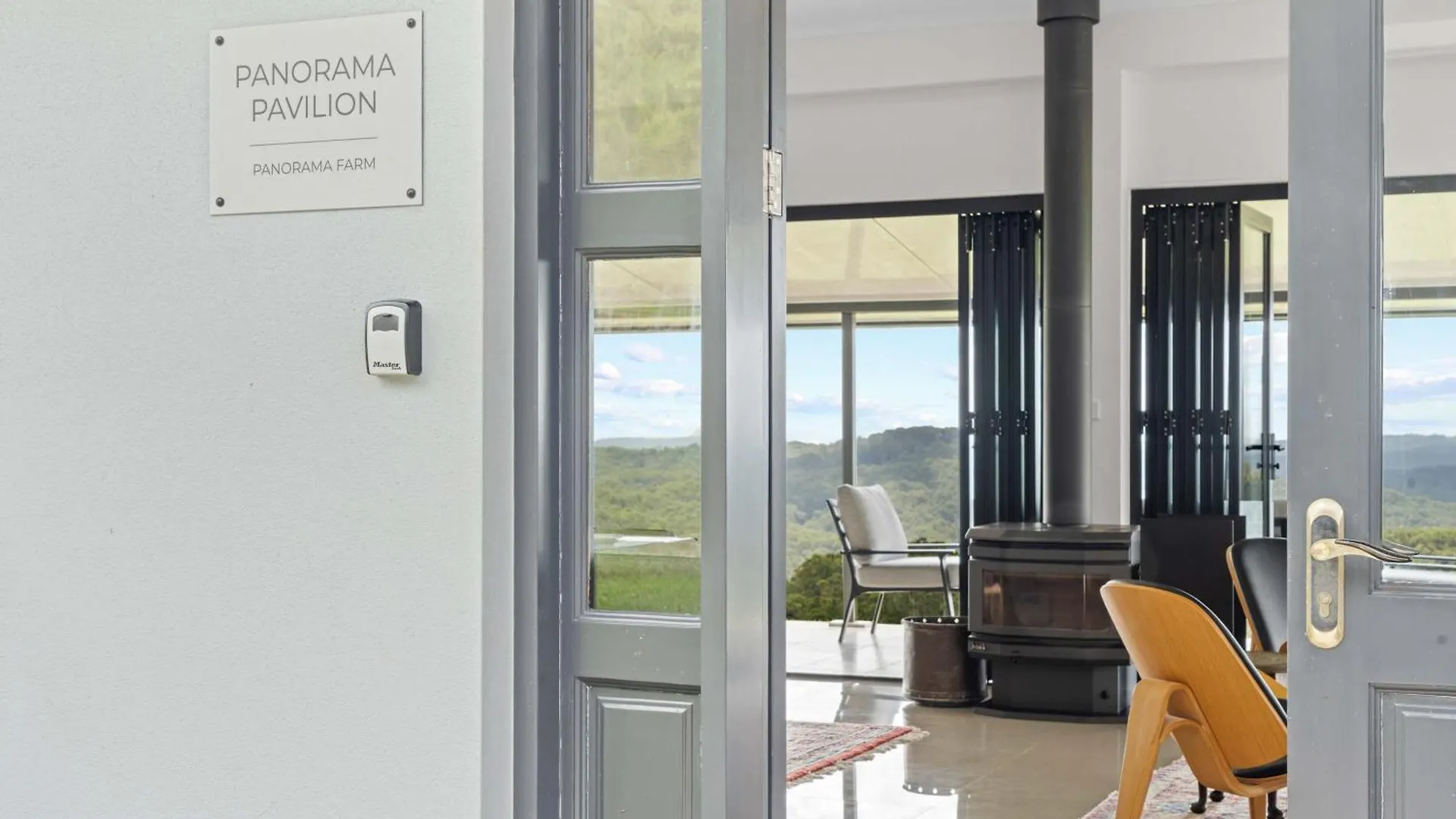 Panorama Farm - 1Bd Sunrise Retreat