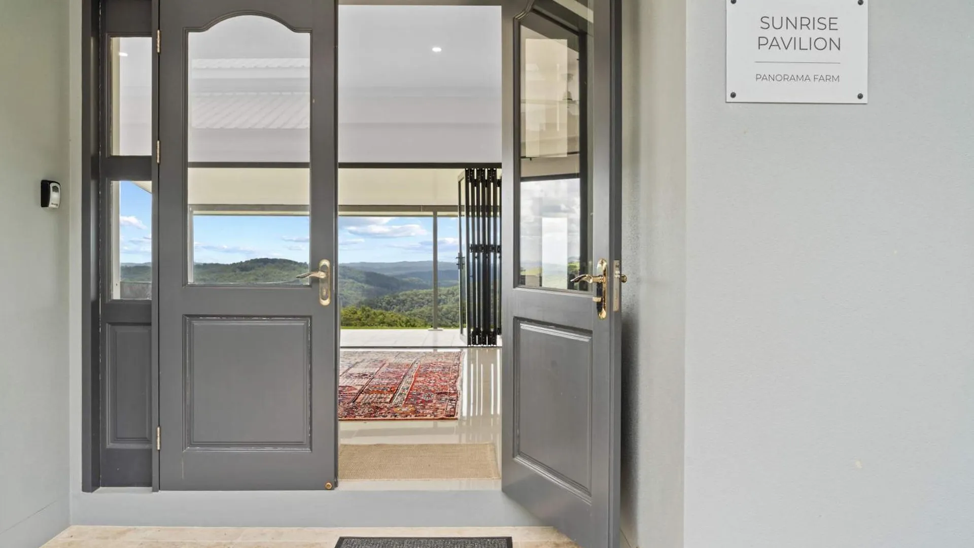 Panorama Farm - 1Bd Sunrise Retreat Holiday home Bald Knob